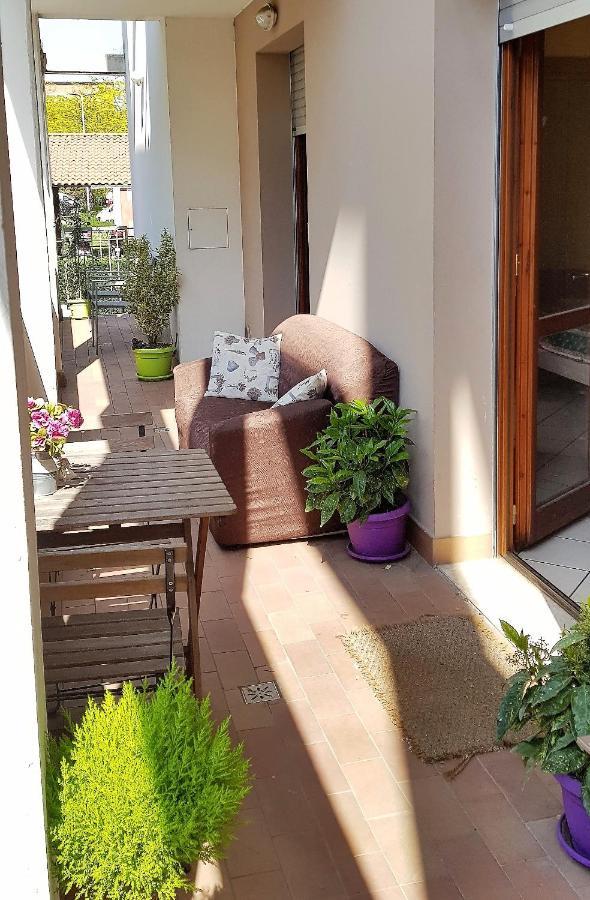 Palazzo Wanny Free Parking & Terrace Apartment Флоренция Екстериор снимка