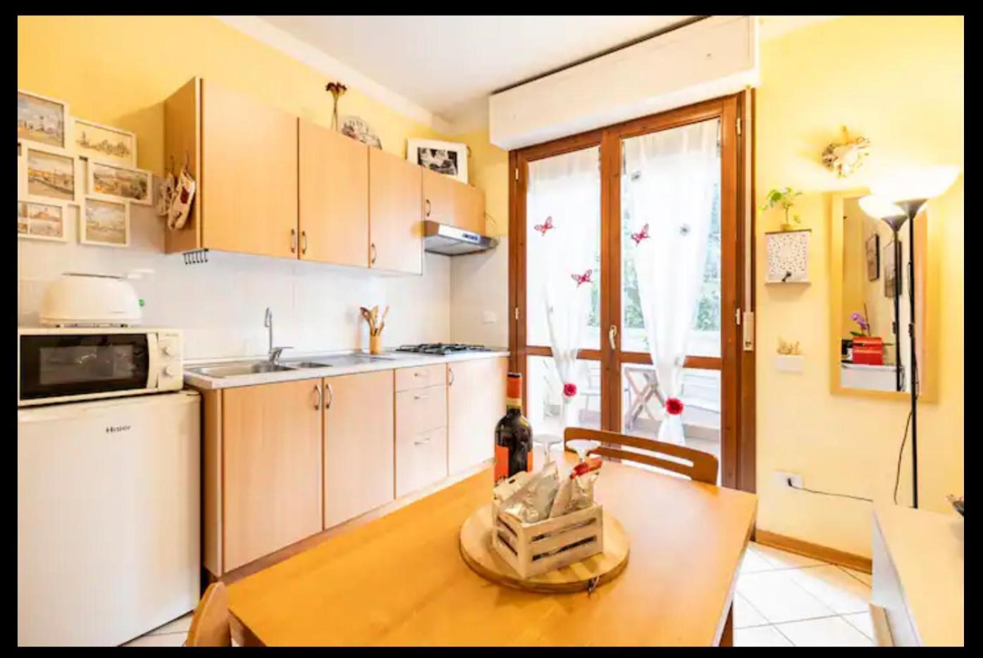 Palazzo Wanny Free Parking & Terrace Apartment Флоренция Екстериор снимка